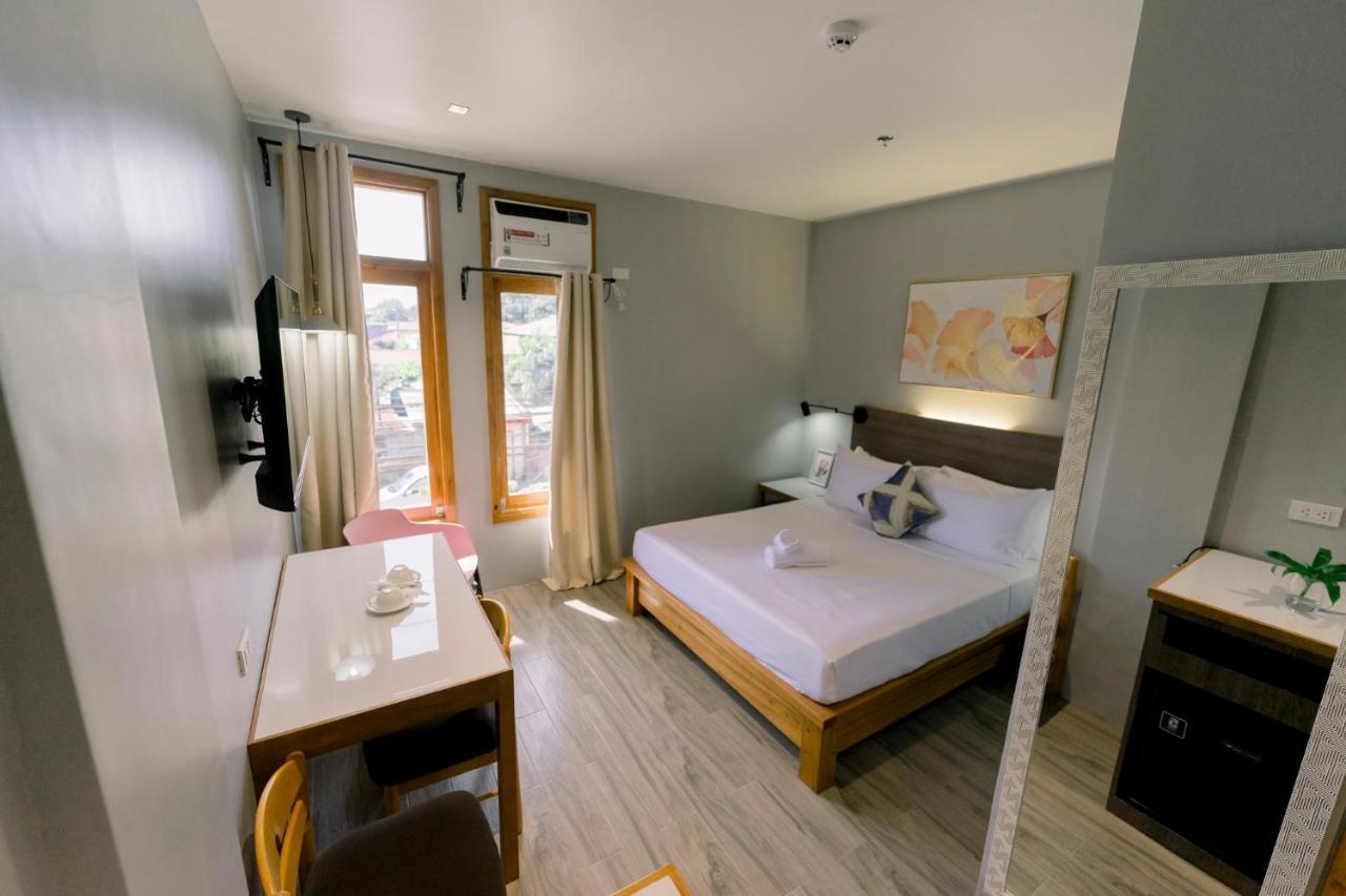 Madonna Hometel And Suites New Pandan Panabo Luaran gambar