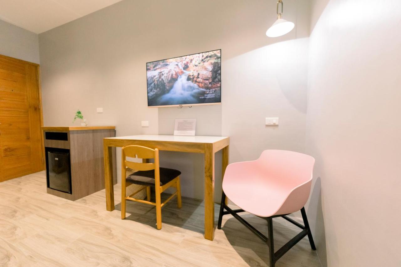 Madonna Hometel And Suites New Pandan Panabo Luaran gambar