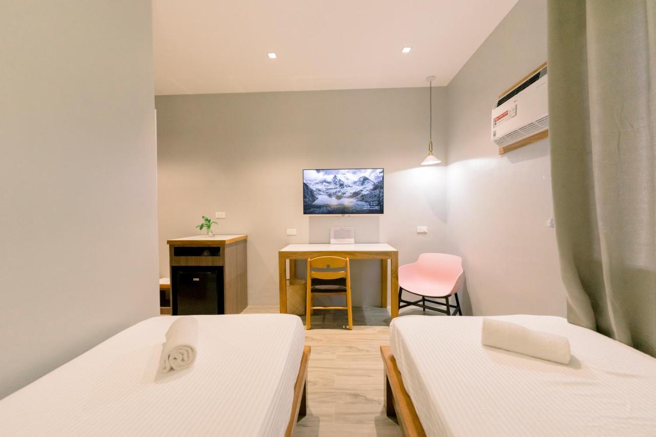 Madonna Hometel And Suites New Pandan Panabo Luaran gambar